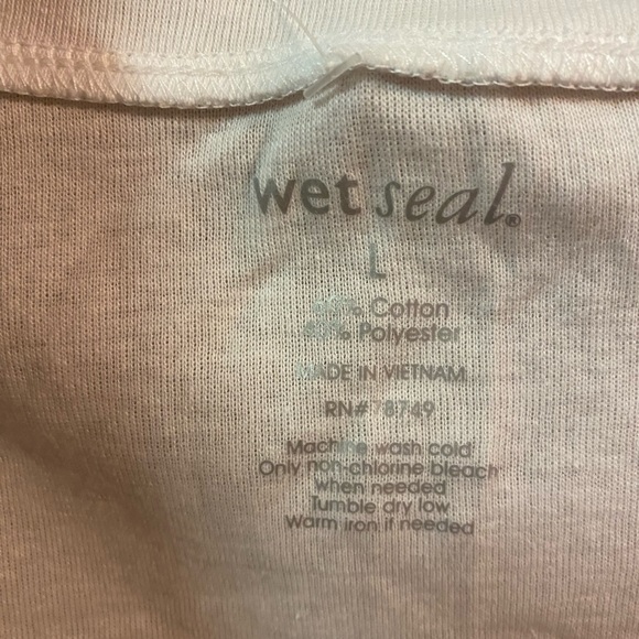 White short sleeve tee - Picture 3 of 3